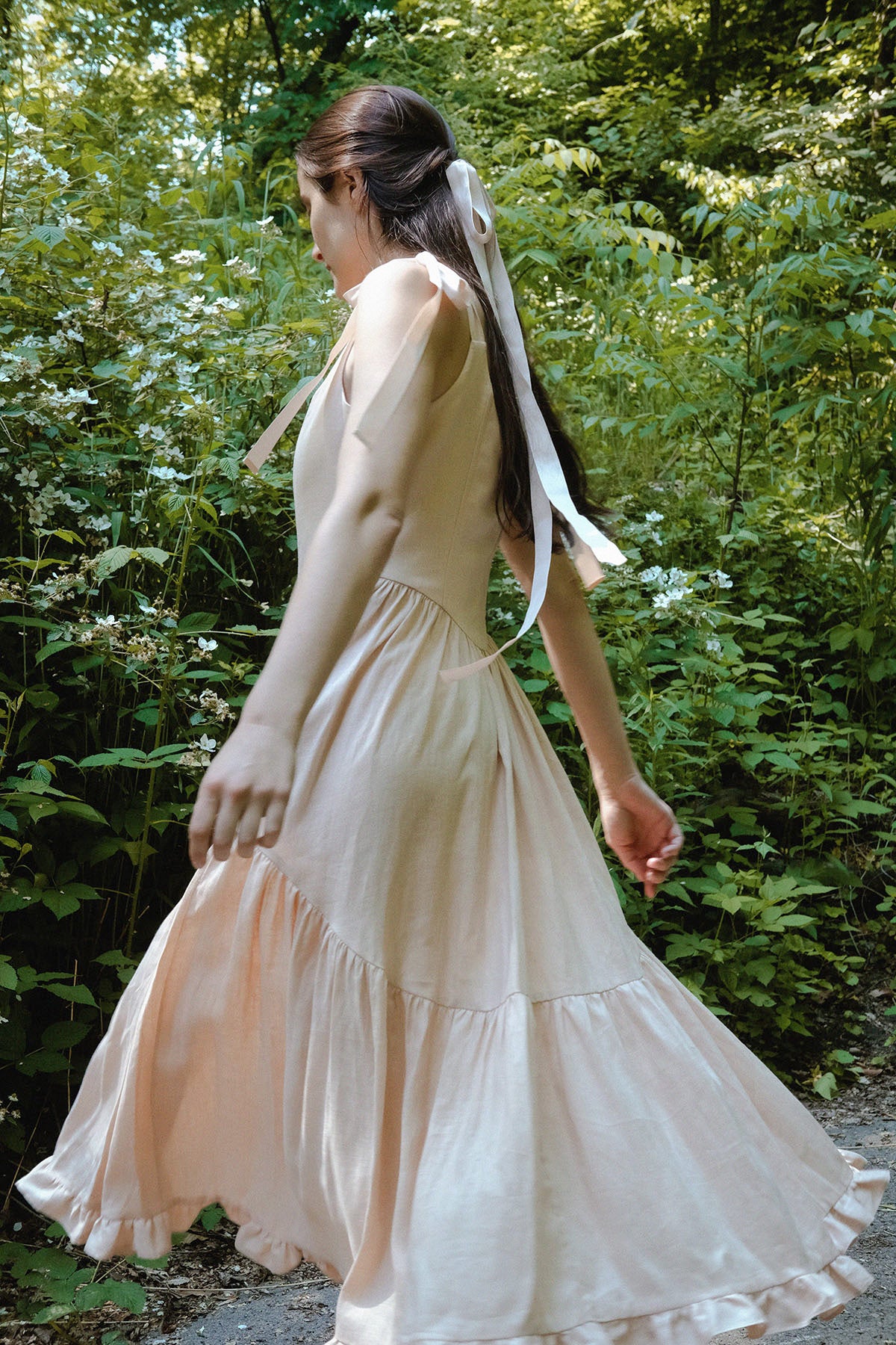 Mirabelle Dress in Ballet Blush Linen