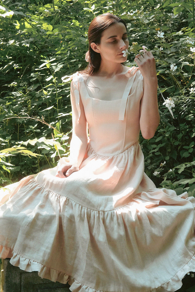 Mirabelle Dress in Ballet Blush Linen